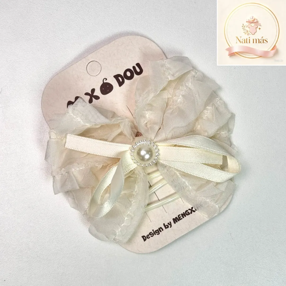 Accesorios para el cabello · Moño de encaje y perla beige · S31