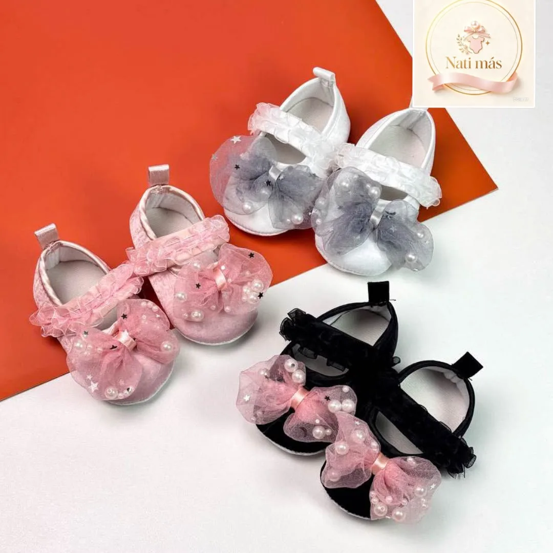 Zapatitos para bebé con tul y perlitas · modelo B01