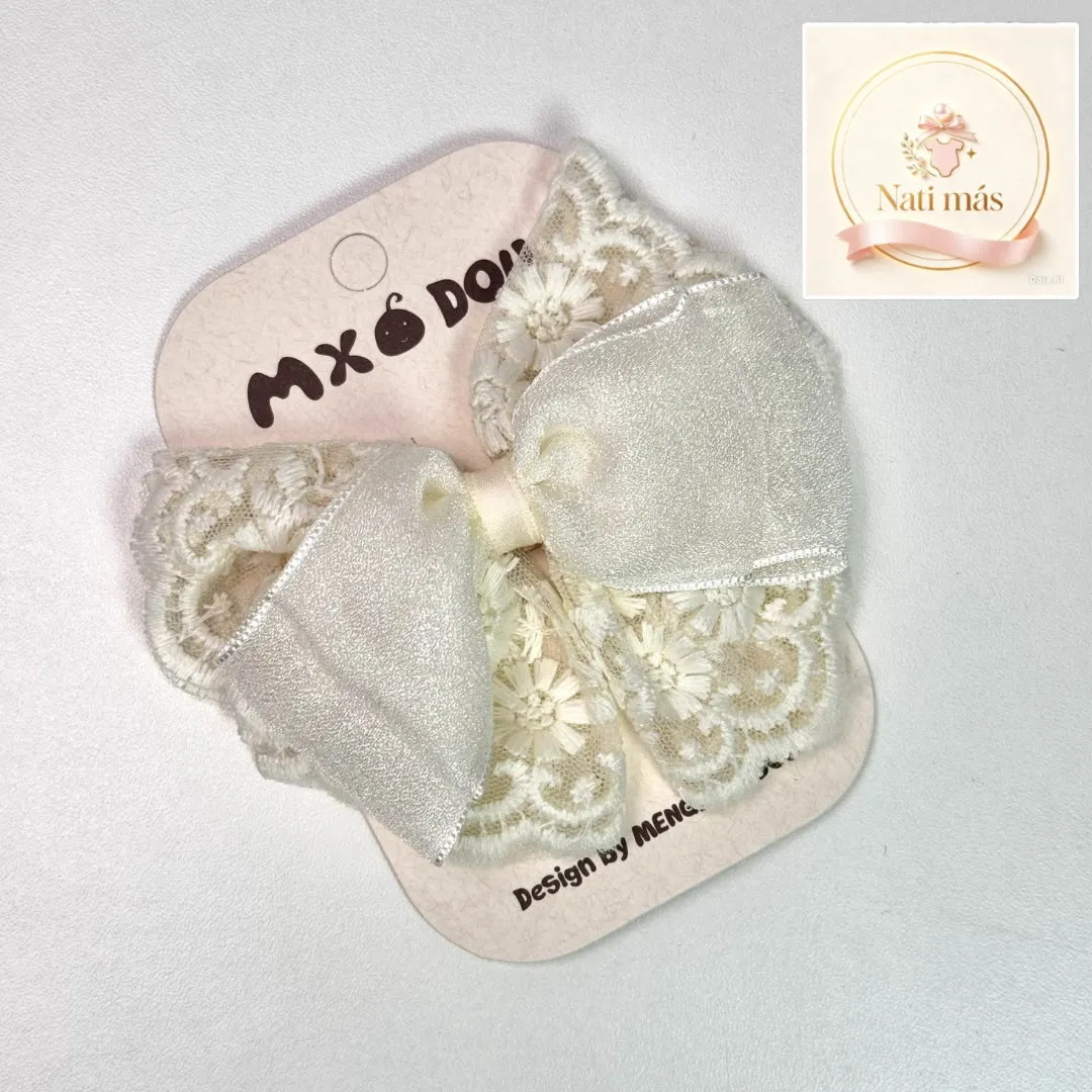 Accesorios para el cabello · Moño beige con perla · S35